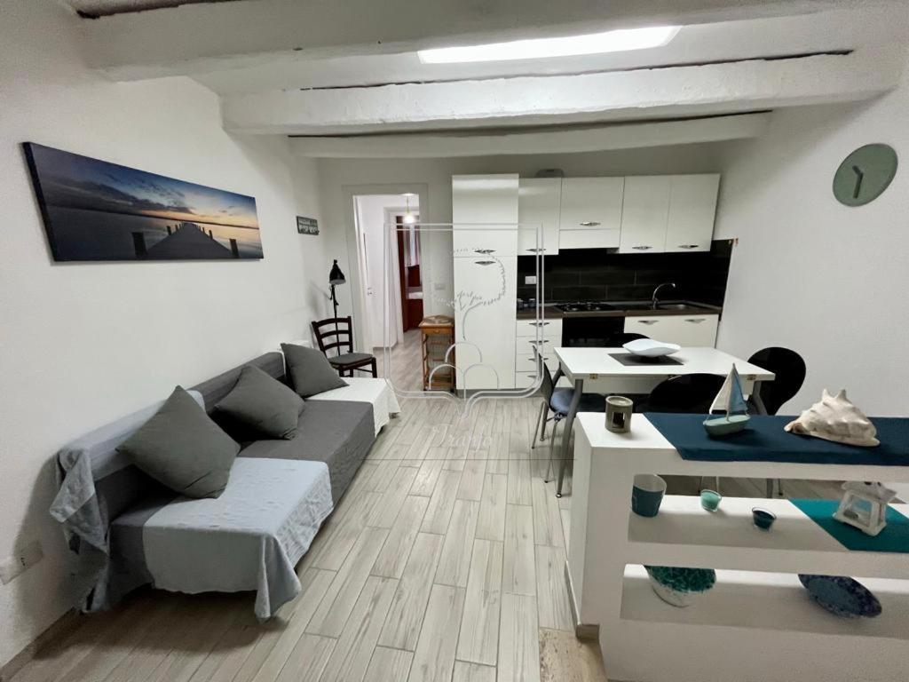 Ferienwohnung IL Marchese Del Grillo Tropea Zimmer foto