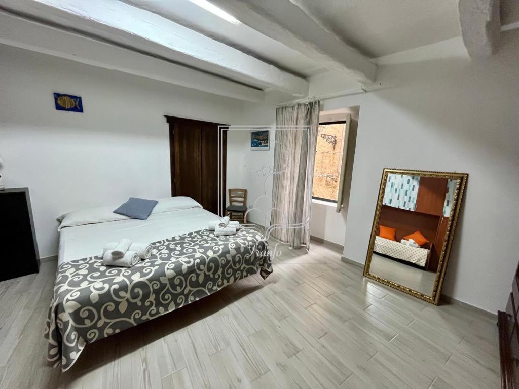 Ferienwohnung IL Marchese Del Grillo Tropea Zimmer foto